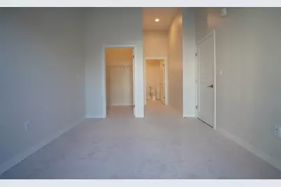 289 Walk Hill Rd #301, Boston, MA 02131 - Photo 28