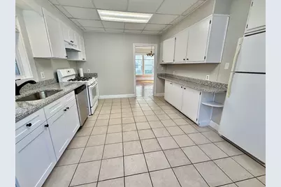 31 Park St #1, Medford, MA 02155 - Photo 2