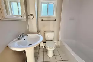 31 Park St, Medford, MA 02155 - Photo 12