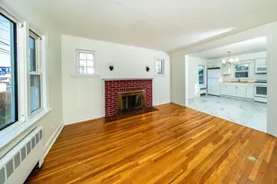 804 County St, Somerset, MA 02726 - Photo 12