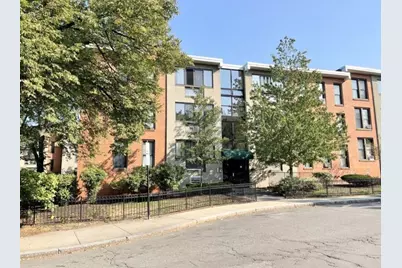 8 Juniper St #22, Brookline, MA 02445 - Photo 10