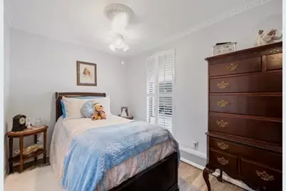 8 Juniper St #22, Brookline, MA 02445 - Photo 8