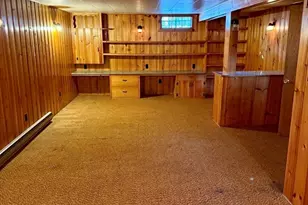 9 Sunset Dr, Orange, MA 01364 - Photo 16