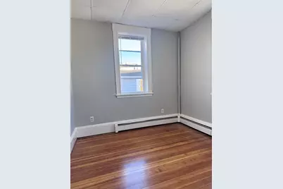 36 Endicott St #2R, Salem, MA 01970 - Photo 6