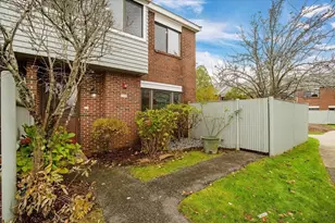 76 Rosewood Dr, Stoughton, MA 02072 - Photo 28