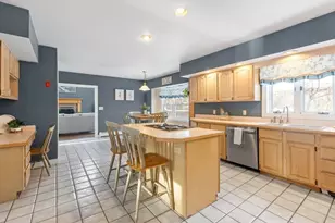 204 Old Farm Rd, Leominster, MA 01453 - Photo 14