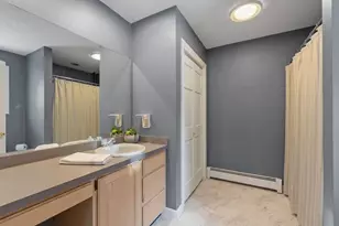 204 Old Farm Rd, Leominster, MA 01453 - Photo 36