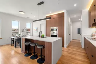 58 Kent, Brookline, MA 02445 - Photo 4