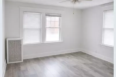 144 Washington St, Springfield, MA 01108 - Photo 10