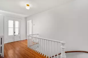 61 College St, South Hadley, MA 01075 - Photo 4