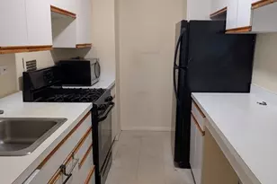 8 Whittier Pl, Boston, MA 02114 - Photo 8