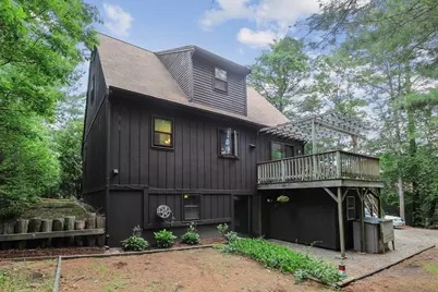 20 Lakewood Dr, Mashpee, MA 02649 - Photo 2