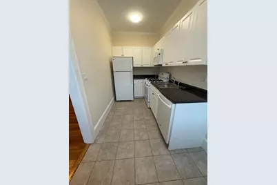 21 Sanborn St #5, Reading, MA 01867 - Photo 6