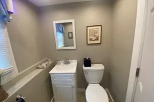 7 Cleveland Rd, Peabody, MA 01960 - Photo 14