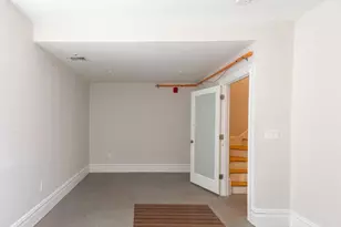 89 Cedar St, Boston, MA 02119 - Photo 16