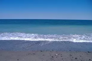 97A Beach Ave, Hull, MA 02045 - Photo 2