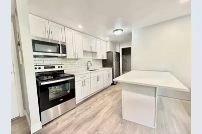 301 Grant #13, Framingham, MA 01702 - Photo 2