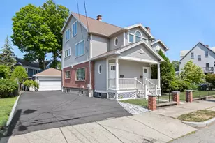 17 Gilbert St, Newton, MA 02465 - Photo 16