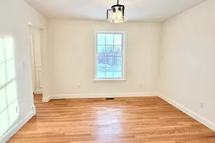 28 Forest Hill Dr, Rutland, MA 01543 - Photo 10