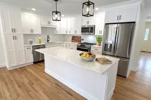 28 Forest Hill Dr, Rutland, MA 01543 - Photo 2