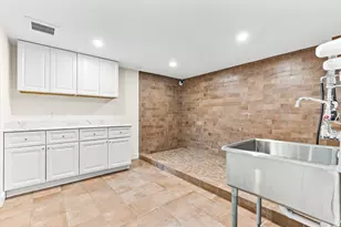 10 Viking Rd, Winchester, MA 01890 - Photo 32