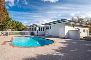 10 Viking Rd, Winchester, MA 01890 - Photo 38