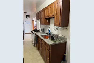 37 Cushing St #1, Quincy, MA 02170 - Photo 2