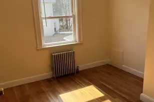 37 Cushing St, Quincy, MA 02170 - Photo 8