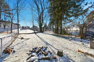 46 Pelham St, Methuen, MA 01844 - Photo 24