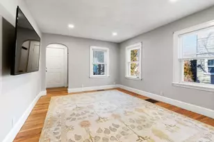 9 Wildwood Rd, Medford, MA 02155 - Photo 10