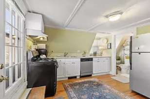 10 Oak St, Gloucester, MA 01930 - Photo 12