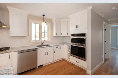 548 Harvard Street, East Bridgewater, MA 02333 - Photo 6