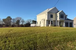 548 Harvard St, East Bridgewater, MA 02333 - Photo 2