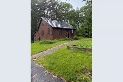203 Brooks Ave, Templeton, MA 01468 - Photo 2