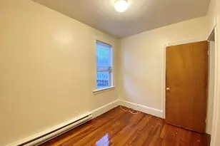 257 Beacon St, Somerville, MA 02143 - Photo 8