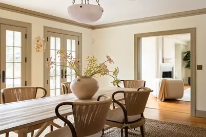 15 Hubbard Park Rd, Cambridge, MA 02138 - Photo 6