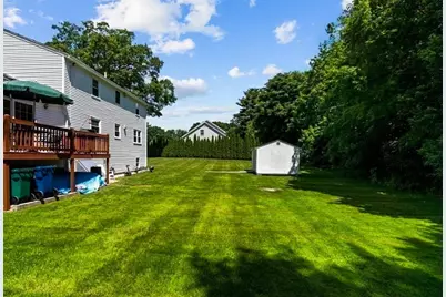 58 Brandon St, Billerica, MA 01862 - Photo 6