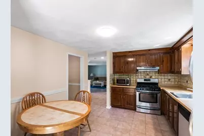 58 Brandon St, Billerica, MA 01862 - Photo 10