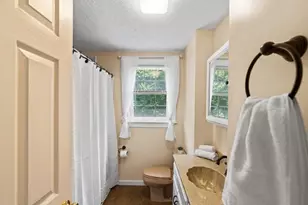 58 Brandon St, Billerica, MA 01862 - Photo 18