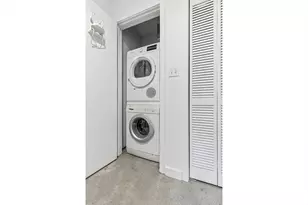 139 E Berkeley, Boston, MA 02118 - Photo 14