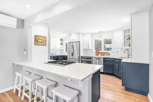 51 Candice Cir, Springfield, MA 01107 - Photo 8