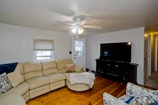 93 Grochmal Ave, Springfield, MA 01151 - Photo 14