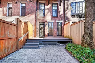 42 Clarendon St, Boston, MA 02116 - Photo 2