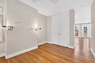 42 Clarendon St, Boston, MA 02116 - Photo 12