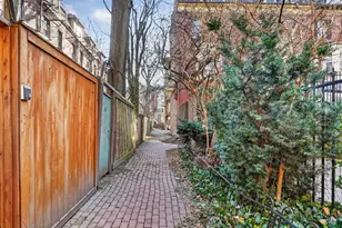 42 Clarendon St, Boston, MA 02116 - Photo 26