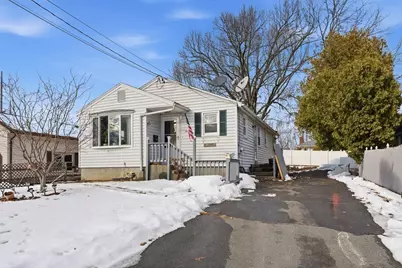 60 Hawthorn Street, Chicopee, MA 01020 - Photo 1