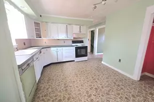 6 Barker St, Palmer, MA 01080 - Photo 2