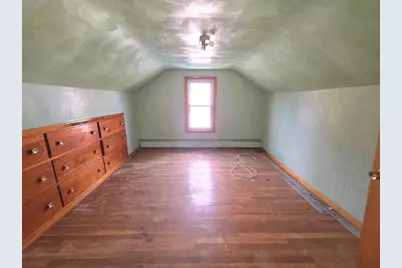 6 Barker St, Palmer, MA 01080 - Photo 10