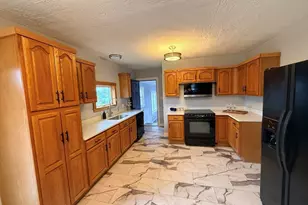 12 Dellawanda Rd, Swansea, MA 02777 - Photo 6