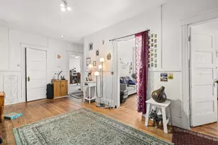 427 Medford St, Somerville, MA 02145 - Photo 4